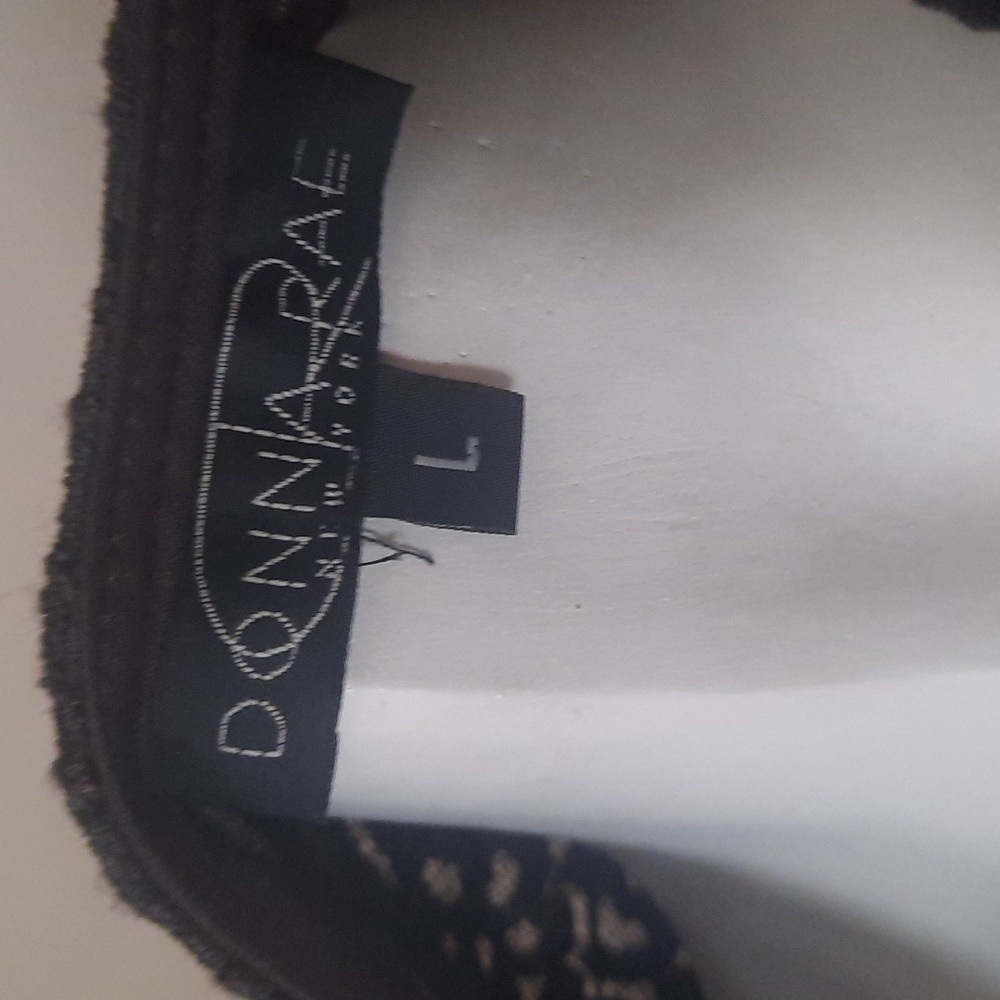 Donna Rae Tunic Top - Picture 4 of 4